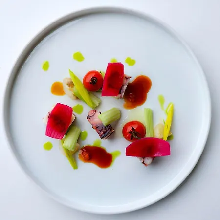 Ξενοδοχείο Premuda 3*